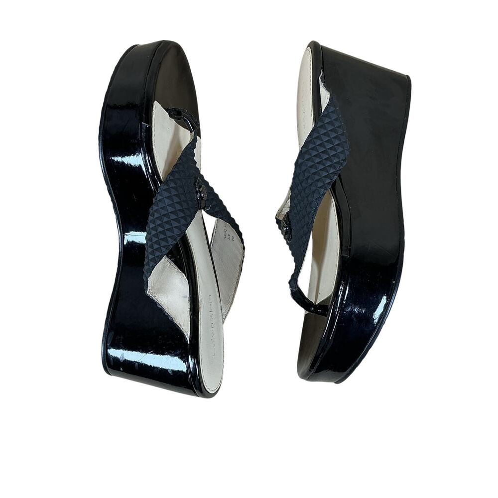 Calvin Klein Gemma Sandals Women’s 6M Black Summer Wedge Platform Thong F2370